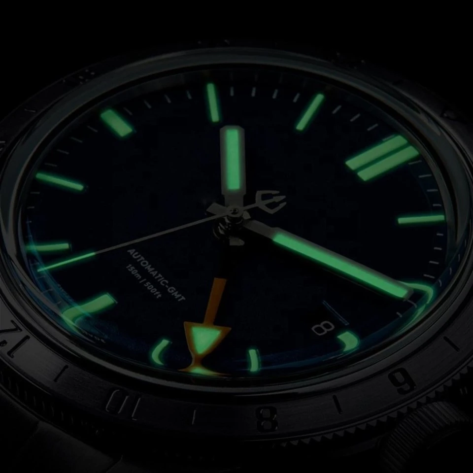Full Super-LumiNova