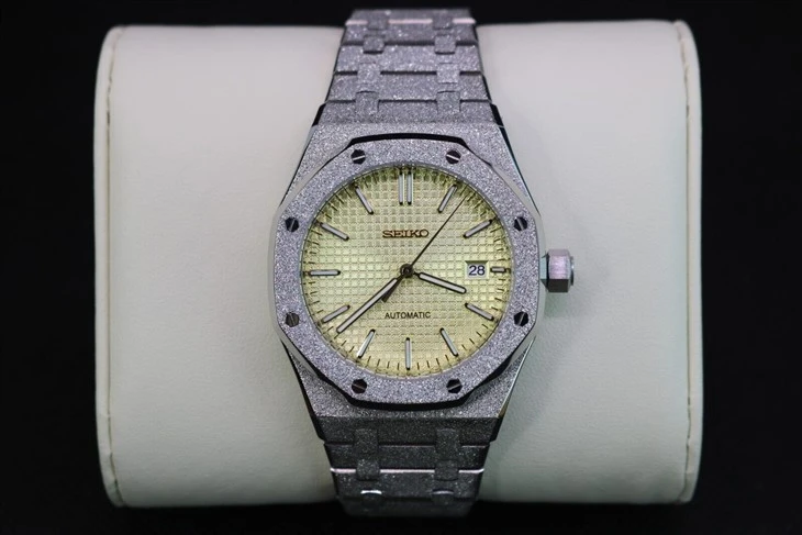 Ap Mod SEIKO MOD 42MM AUTOMATICO