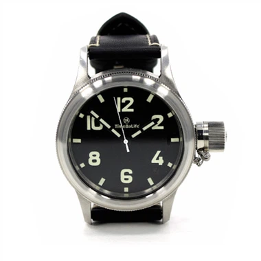 Orologio russo sul fiume